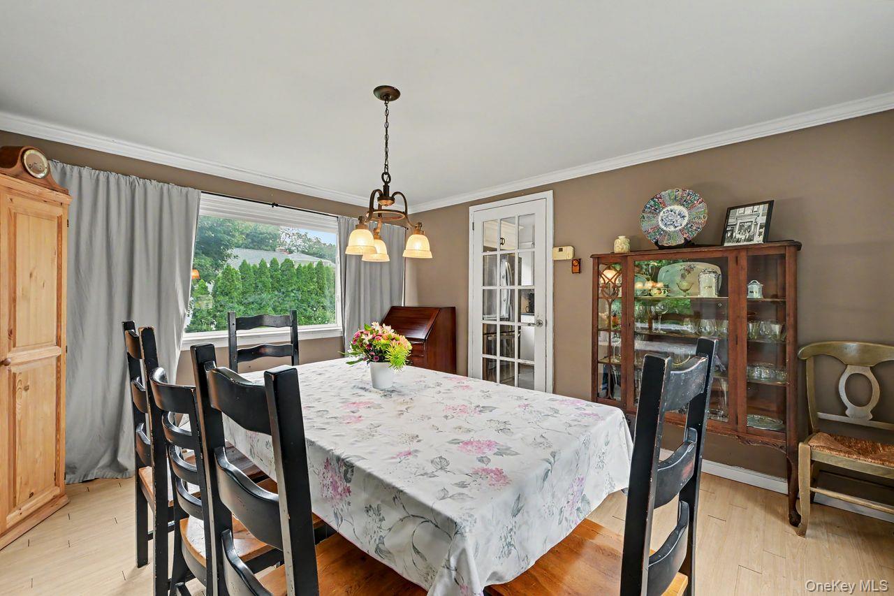 2 Edward Street Property Photo 11