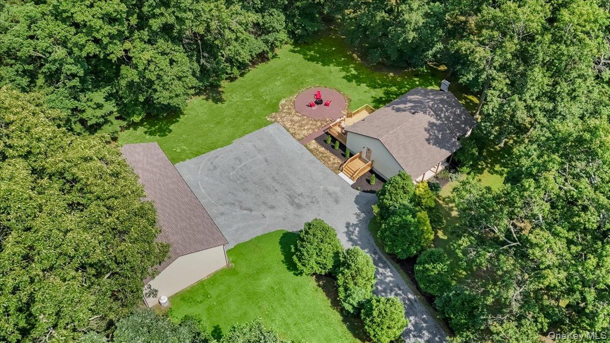 55 Somarelli Road Property Photo 4