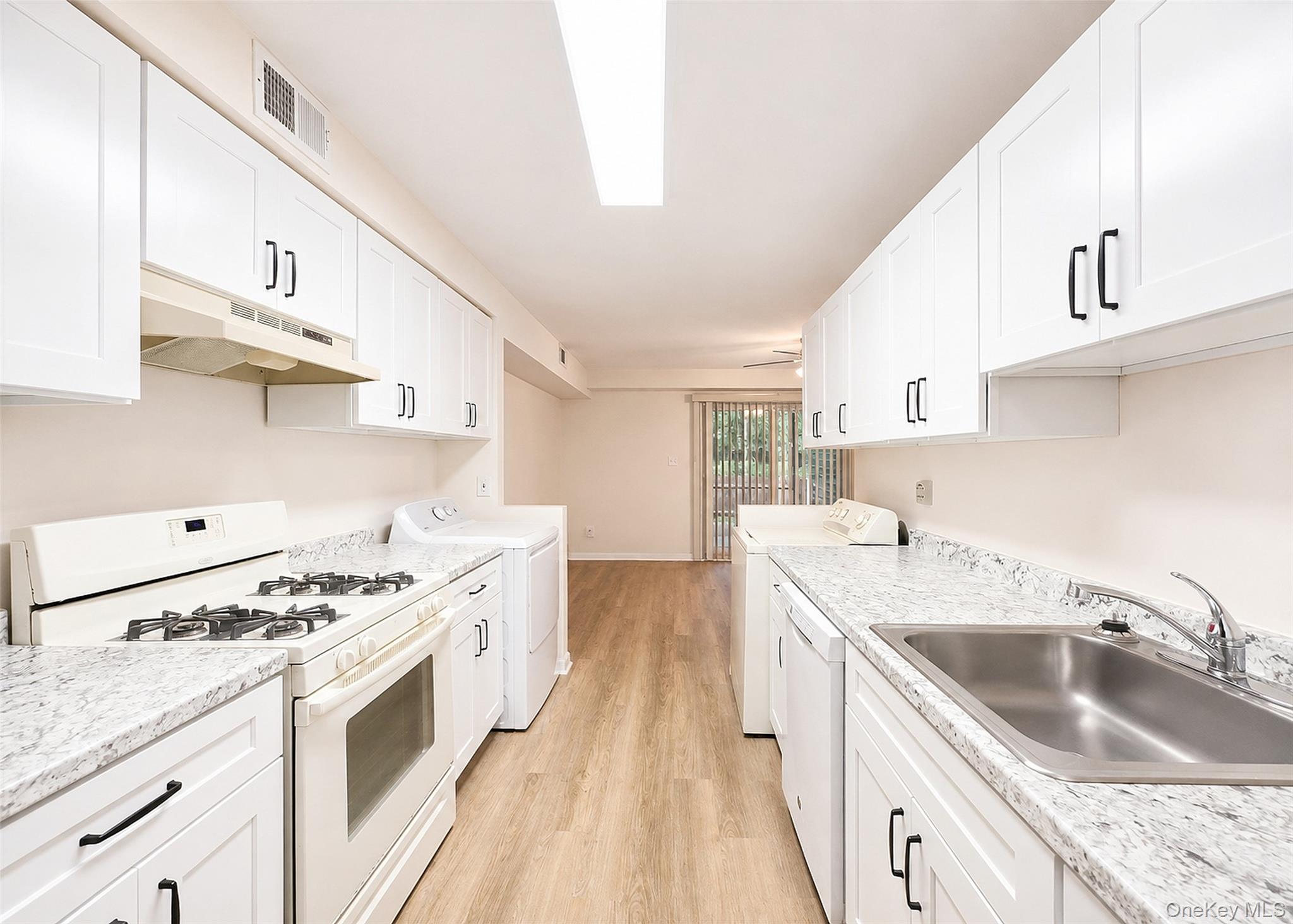 1 Wooded Way 1 Property Photo 5