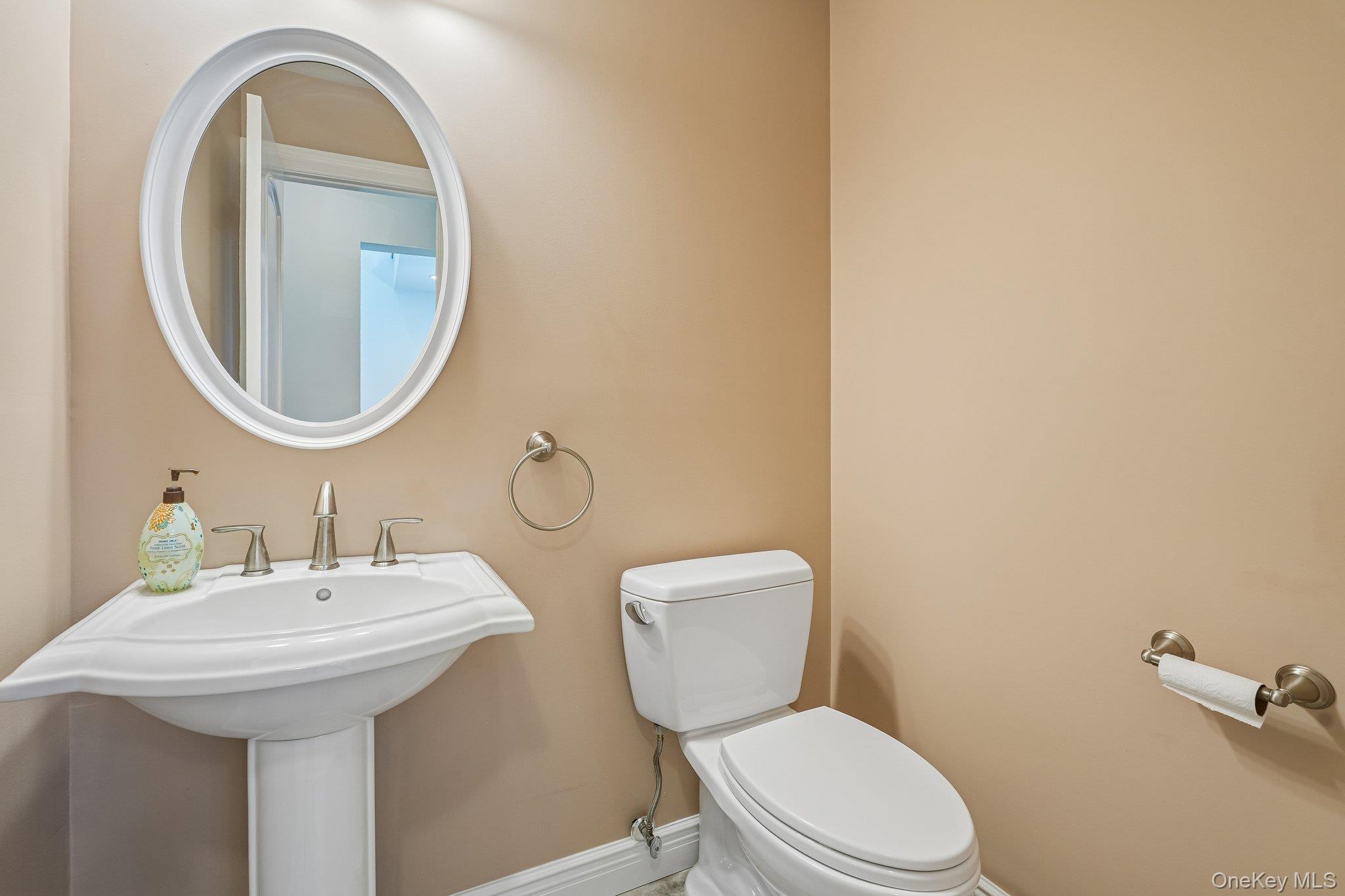 7 Ann Place Property Photo 4