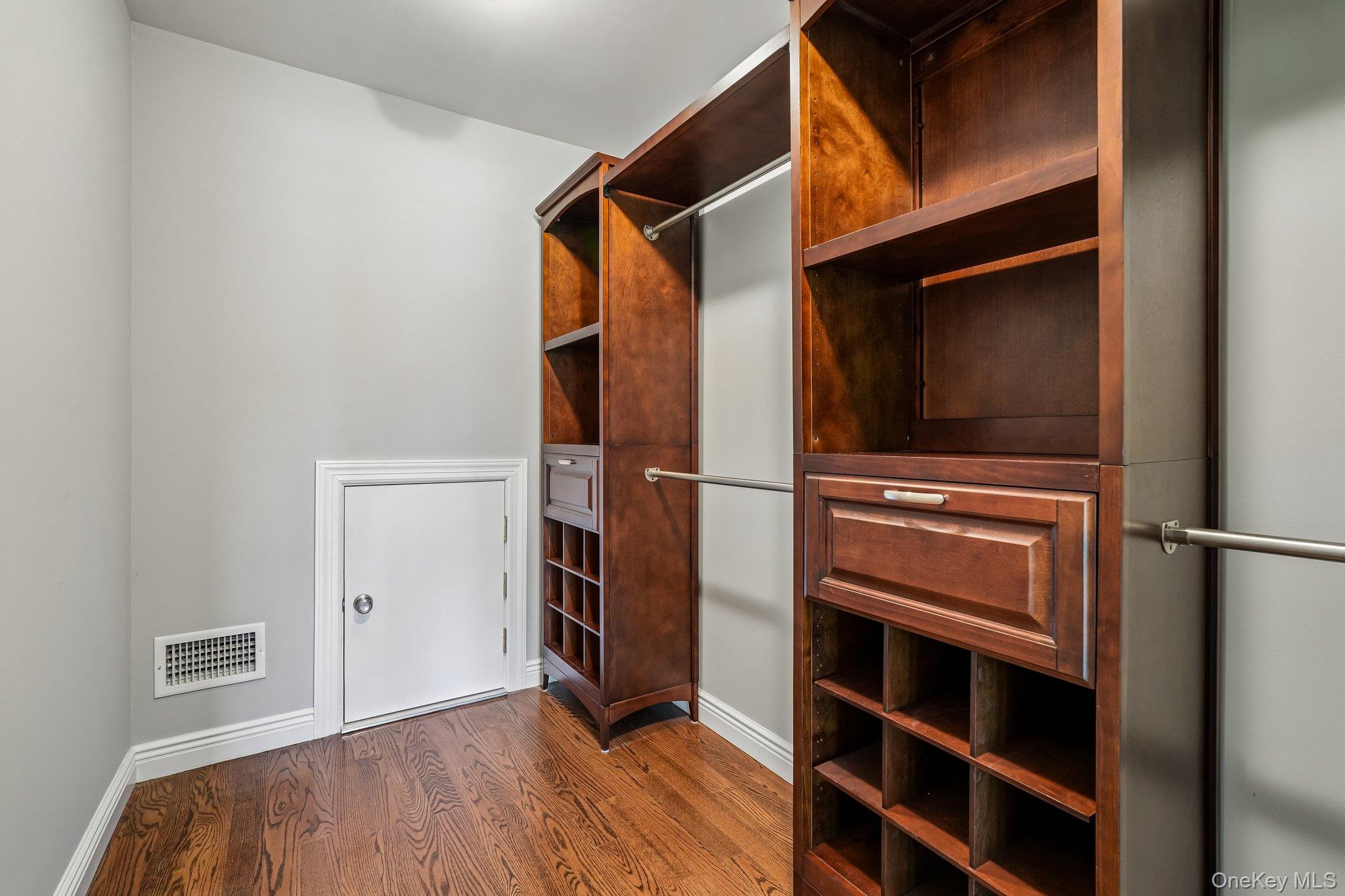 7 Ann Place Property Photo 27