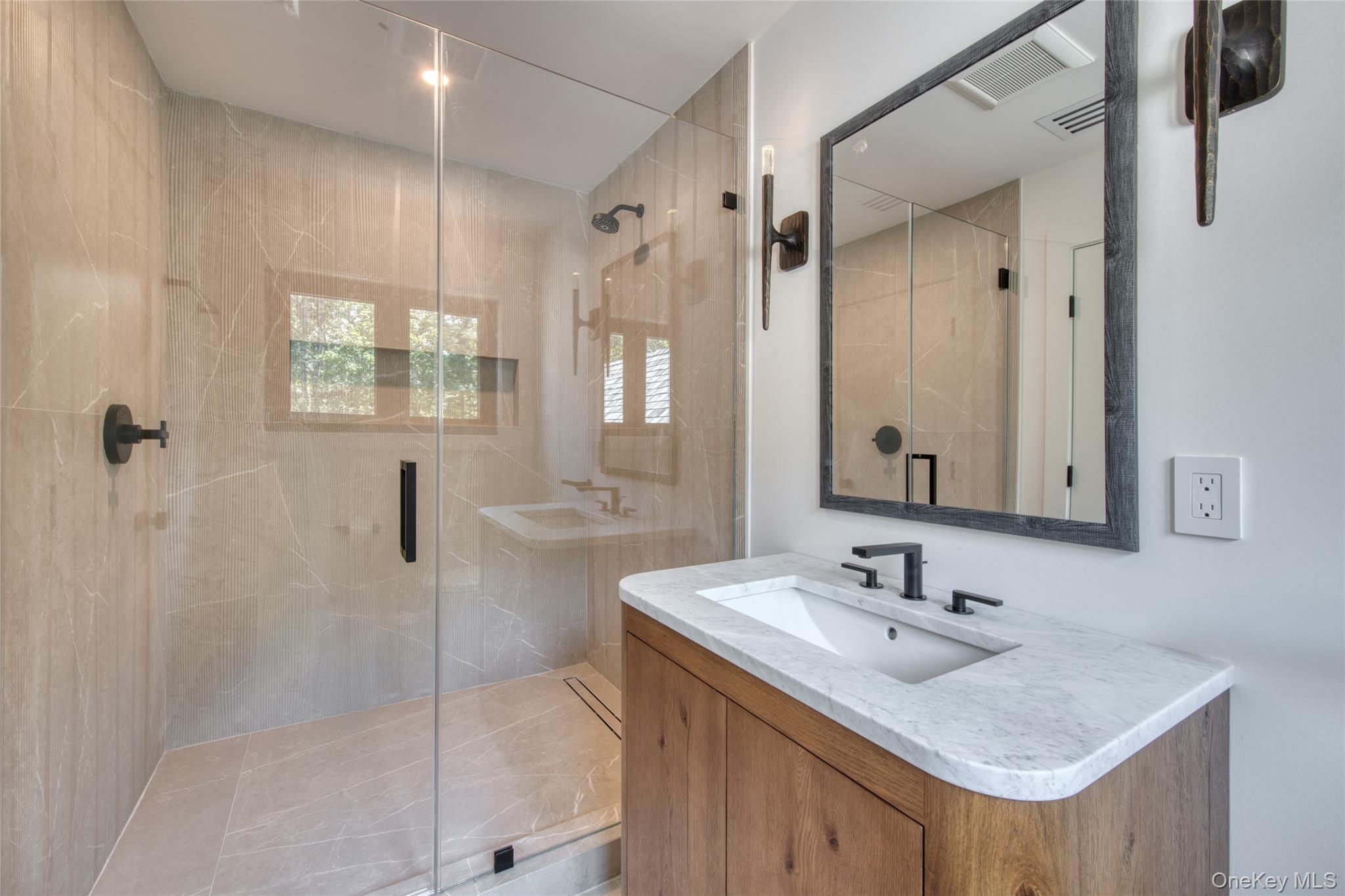 560 Little Noyack Path Property Photo 42