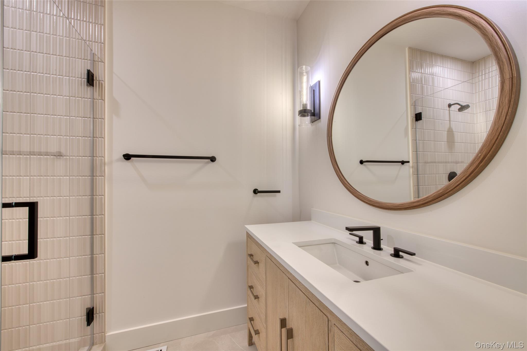 560 Little Noyac Path Property Photo 44