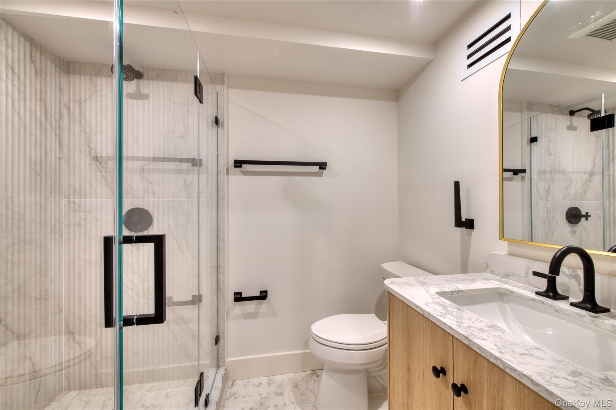 560 Little Noyac Path Property Photo 45