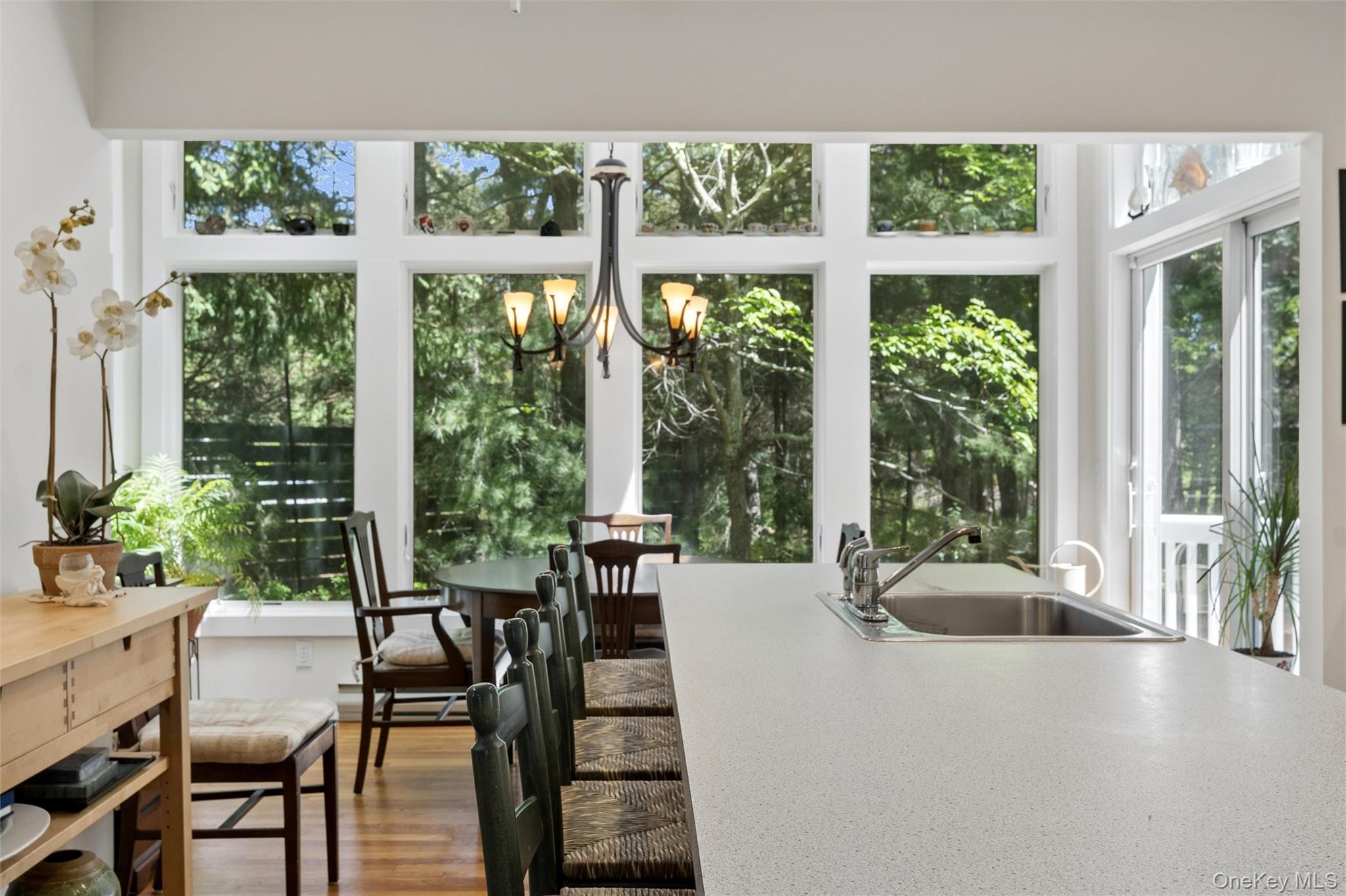 640 Hands Creek Road Property Photo 3