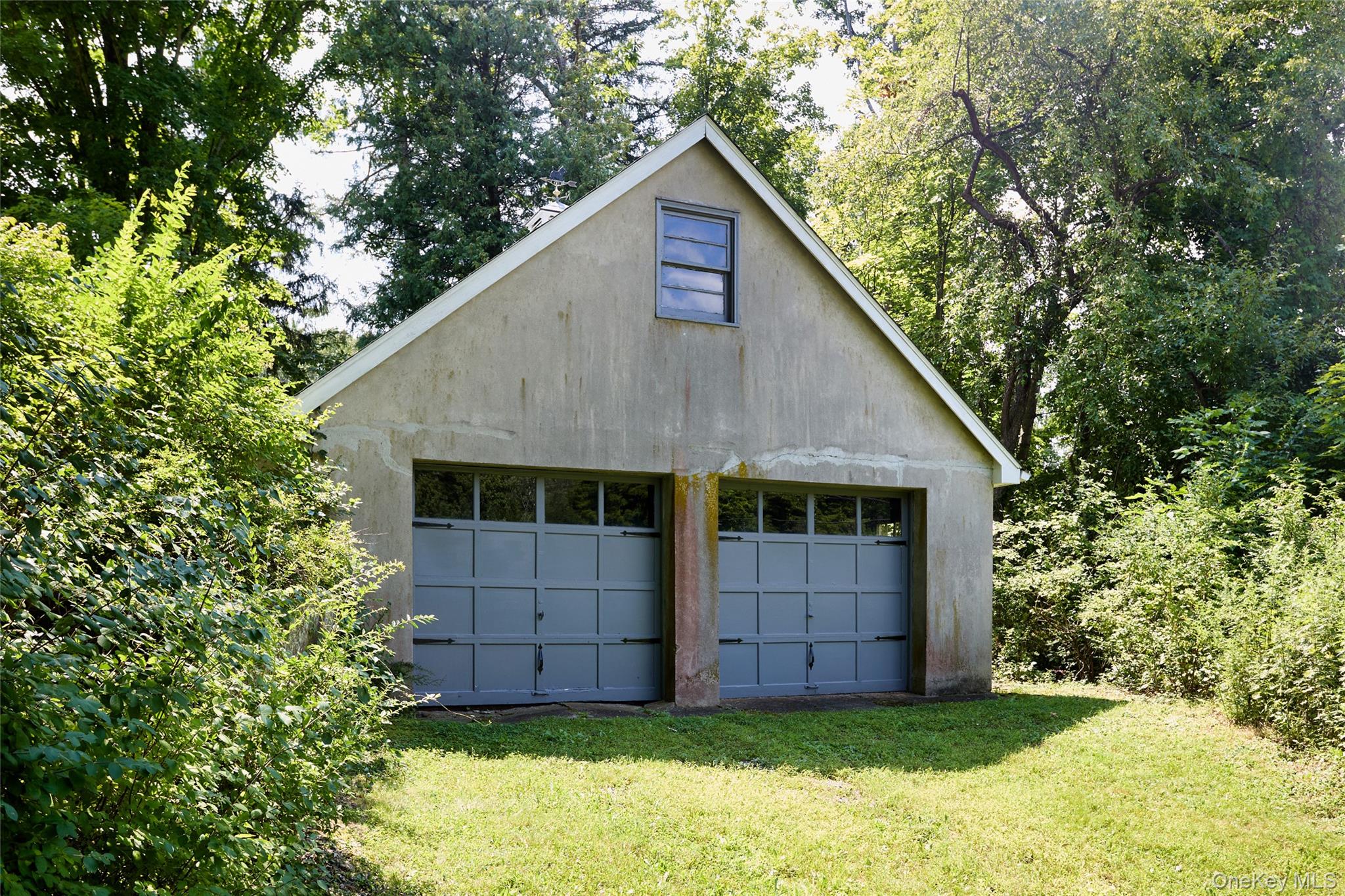 6 Laurel Road Property Photo 5