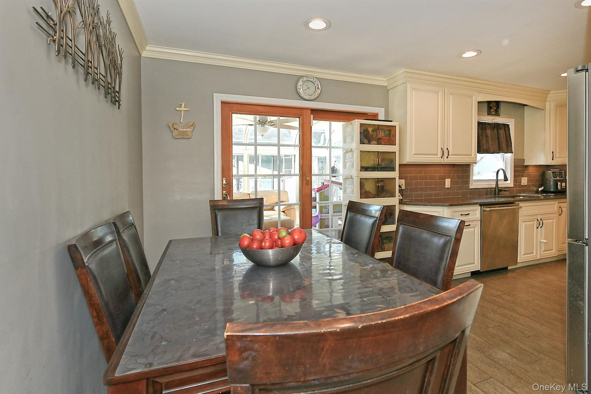 108 Connecticut Avenue Property Photo 9