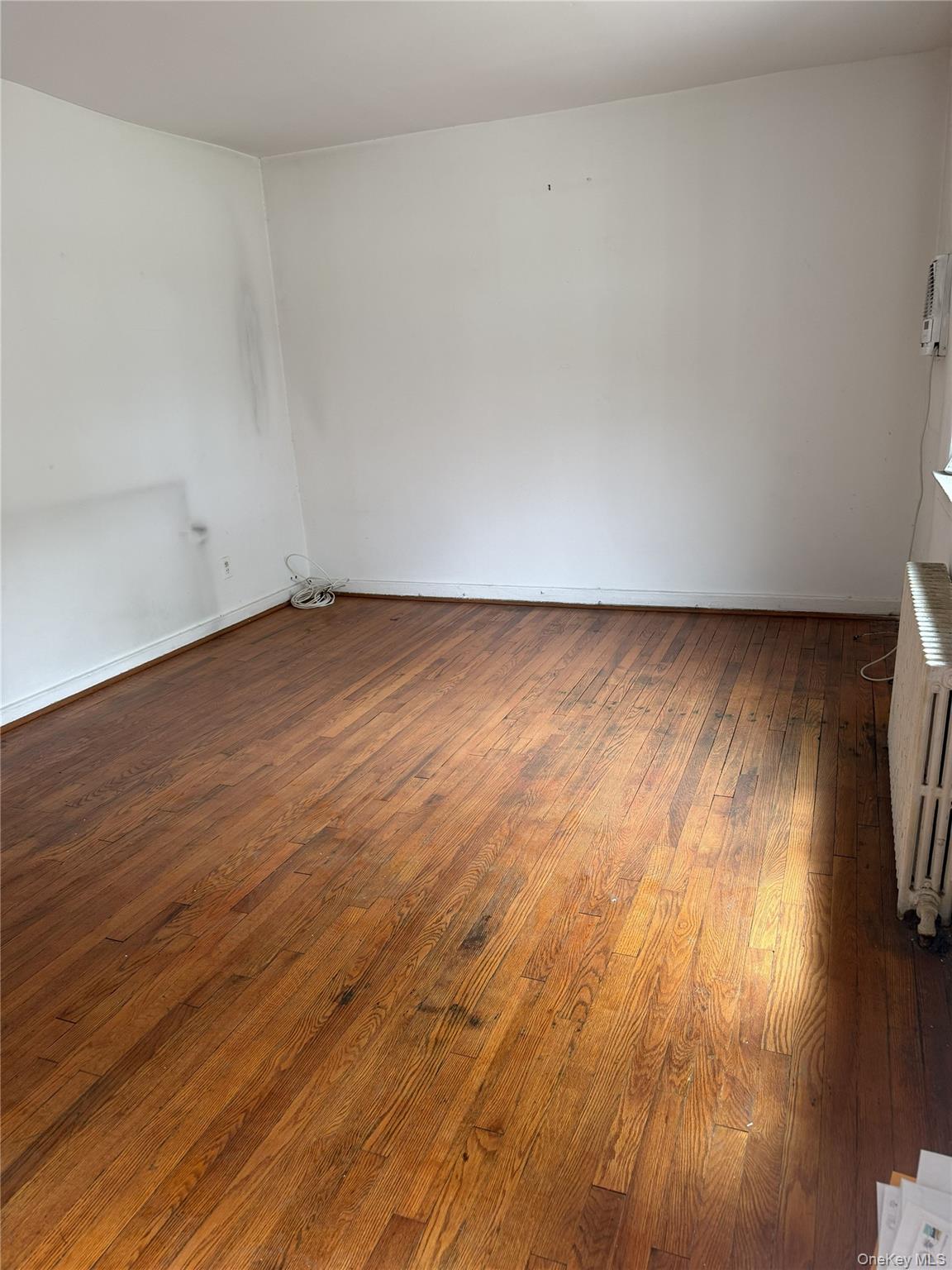 76-33 Commonwealth Boulevard A Property Photo 3