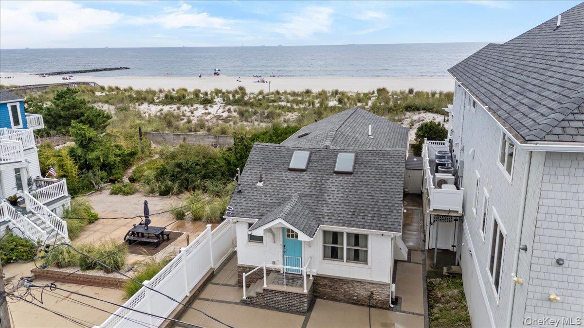 899 Oceanfront Property Photo 22