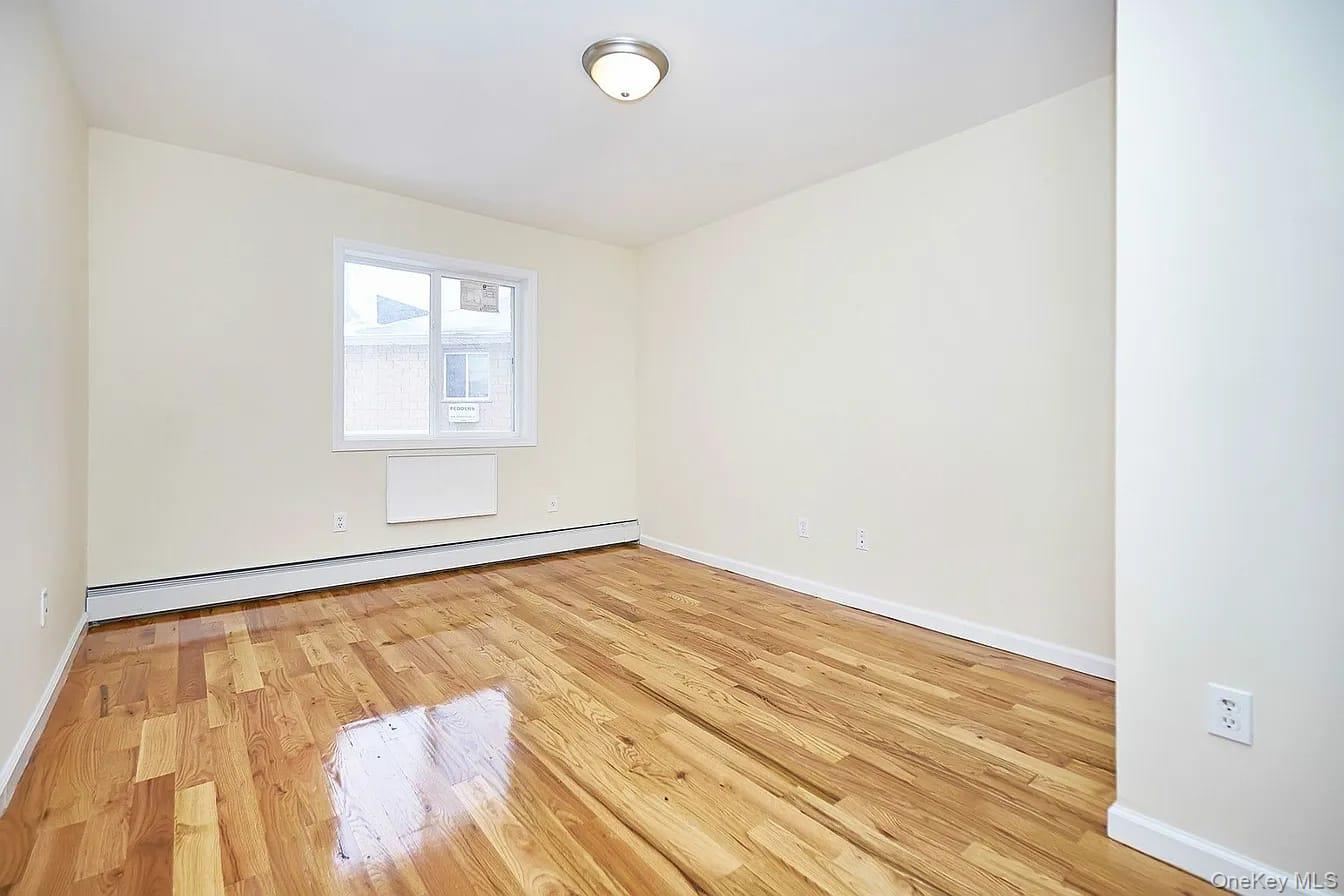 9321 197th Street Property Photo 14