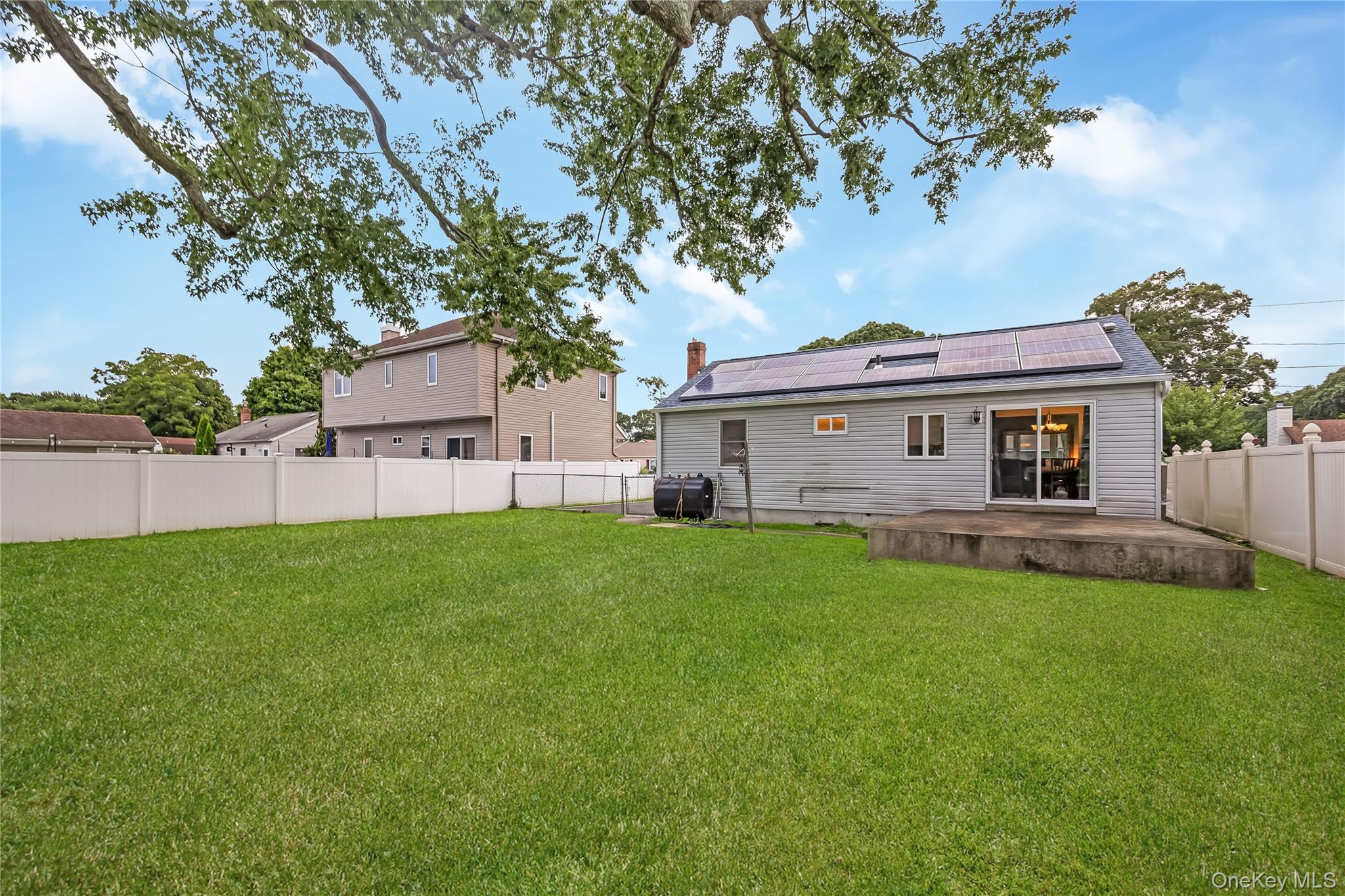 11 Delano Place Property Photo 7