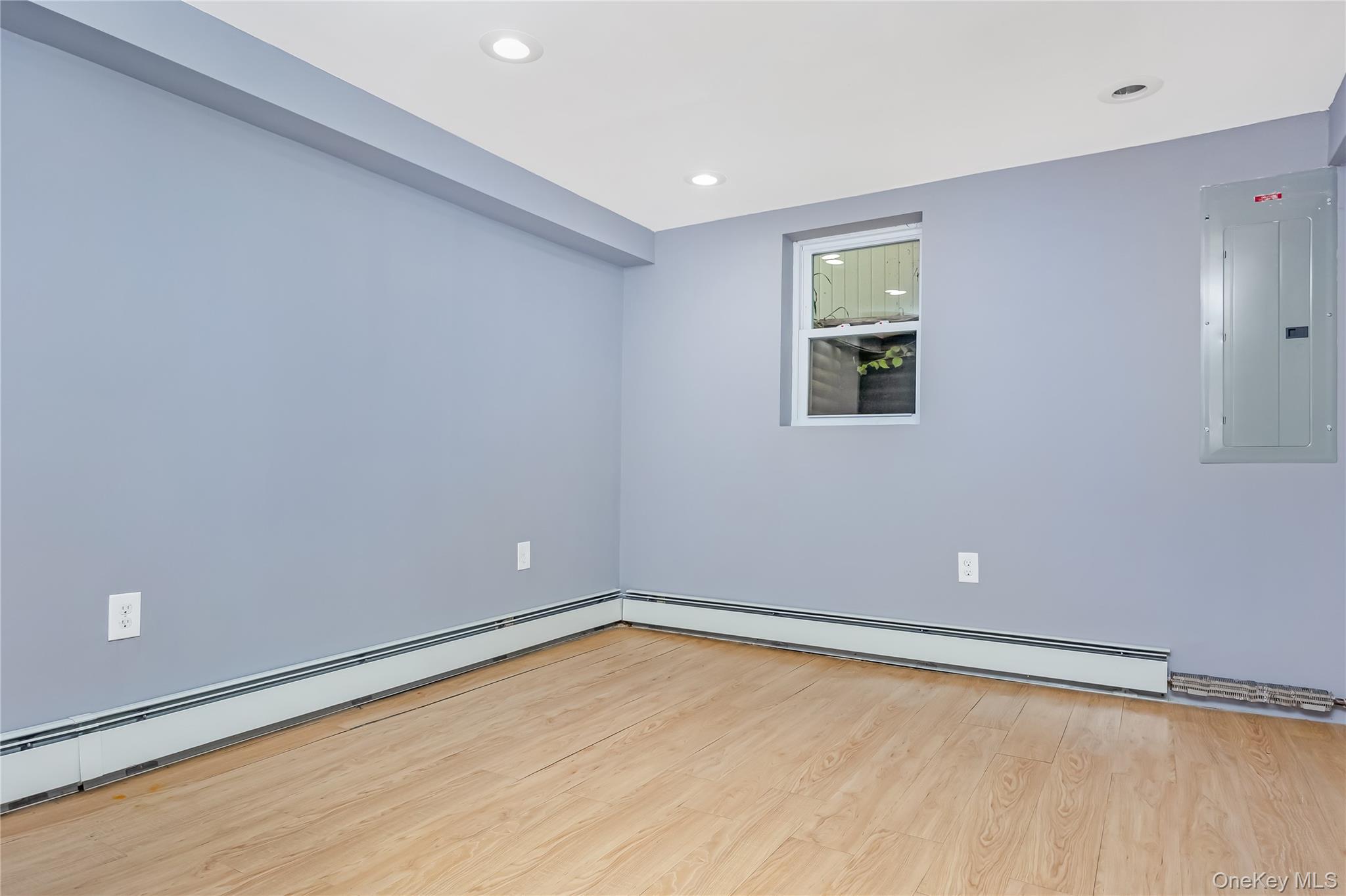 11 Delano Place Property Photo 25