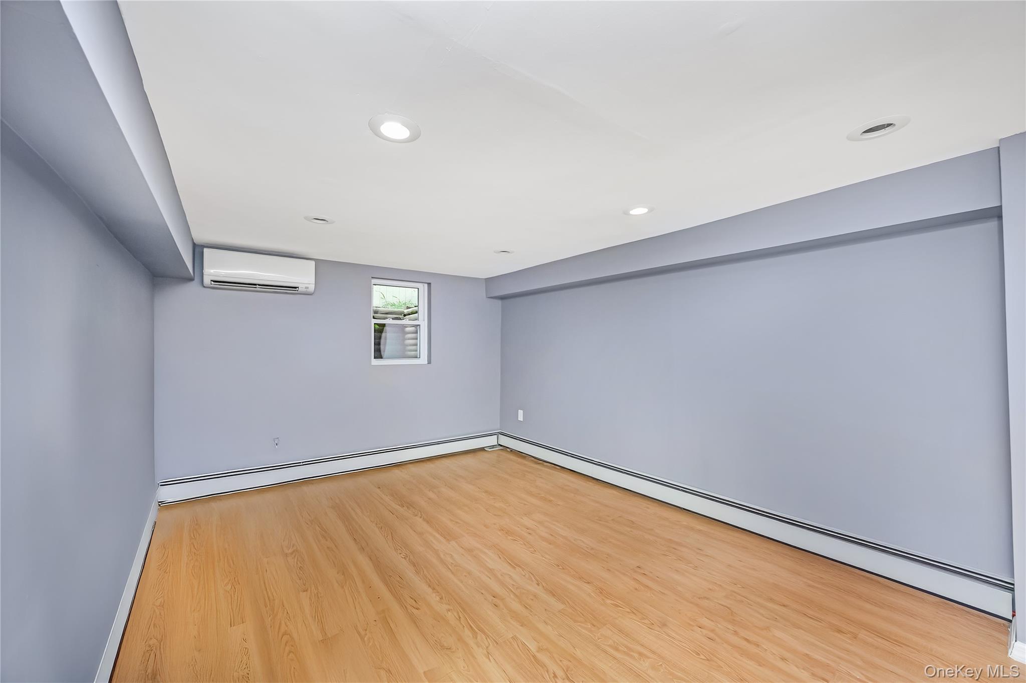 11 Delano Place Property Photo 28