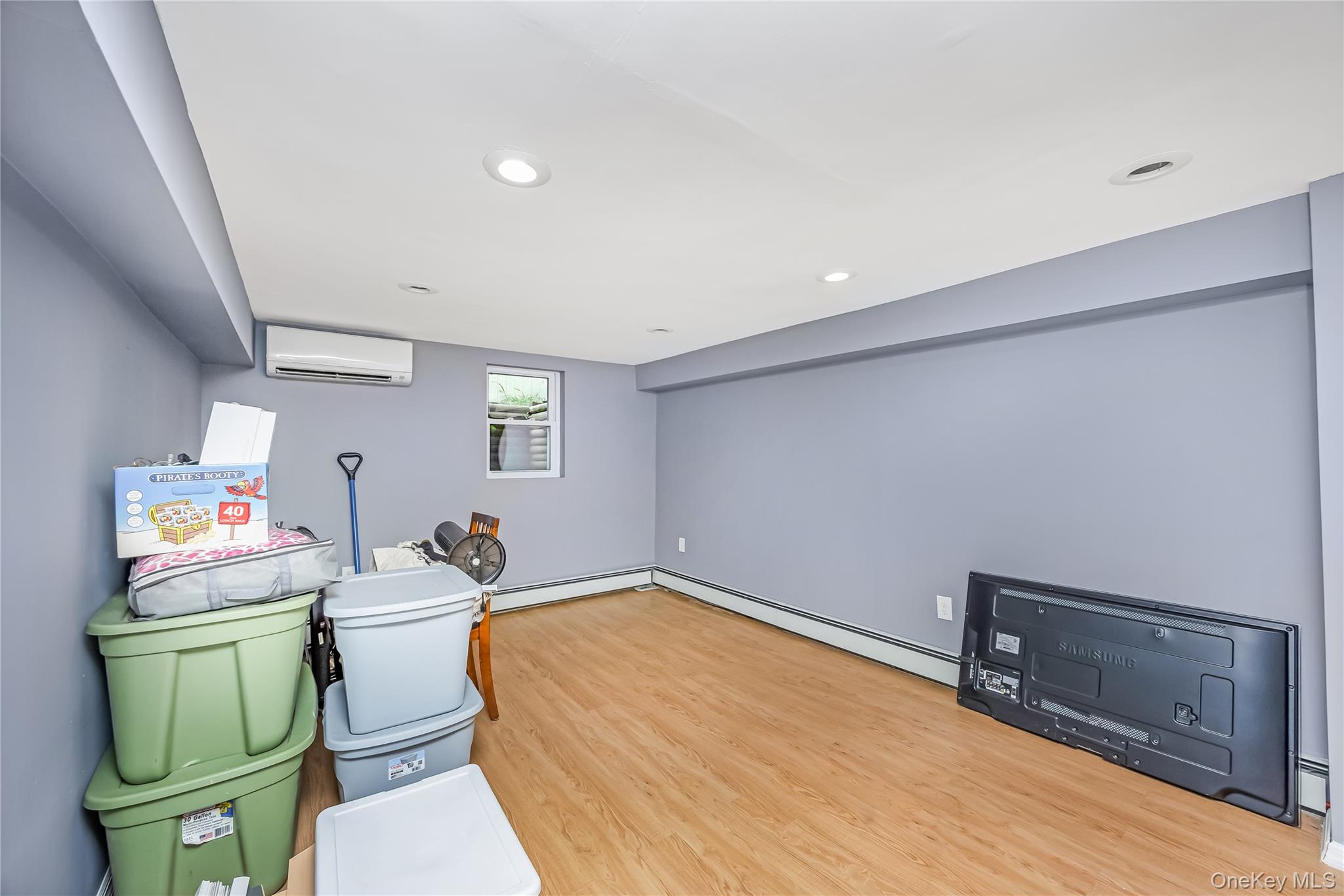 11 Delano Place Property Photo 29