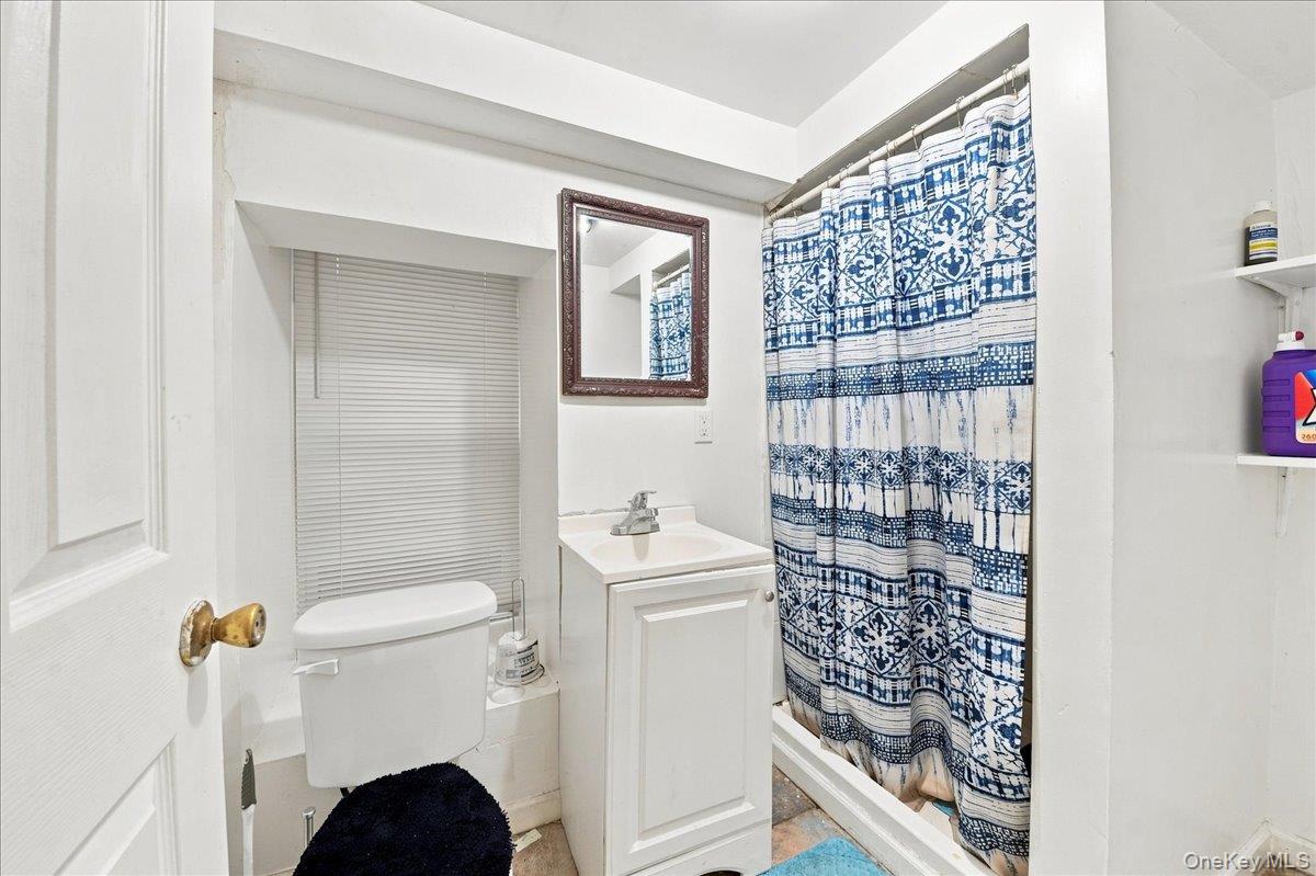 1346 College Avenue Property Photo 10