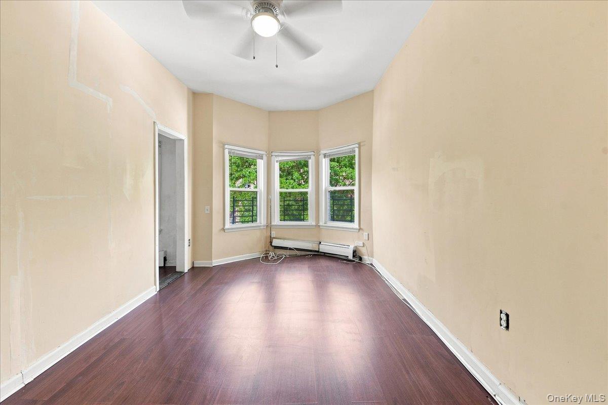 1346 College Avenue Property Photo 19