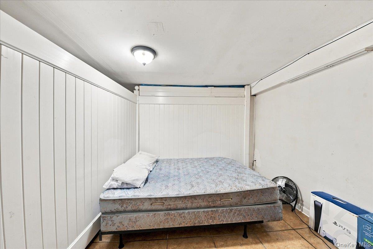 1346 College Avenue Property Photo 26