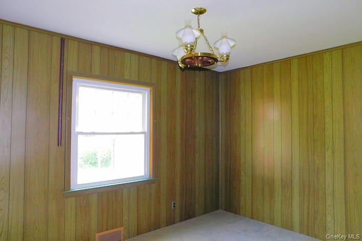 20 Farm Lane Property Photo 10