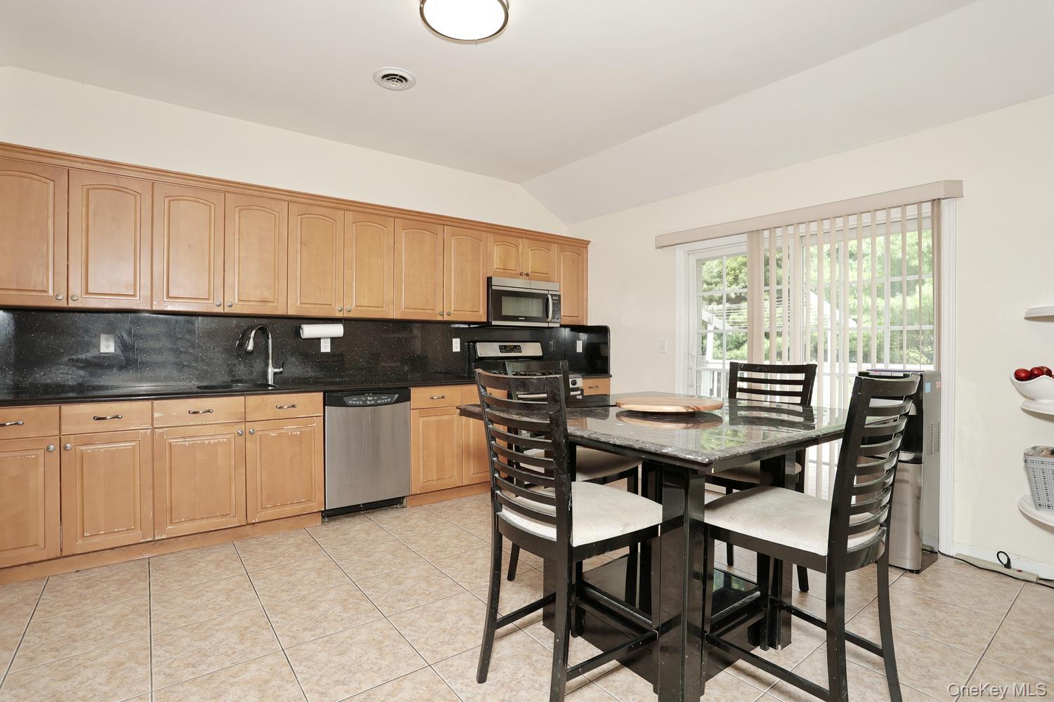 4 Woolf Road Property Photo 7