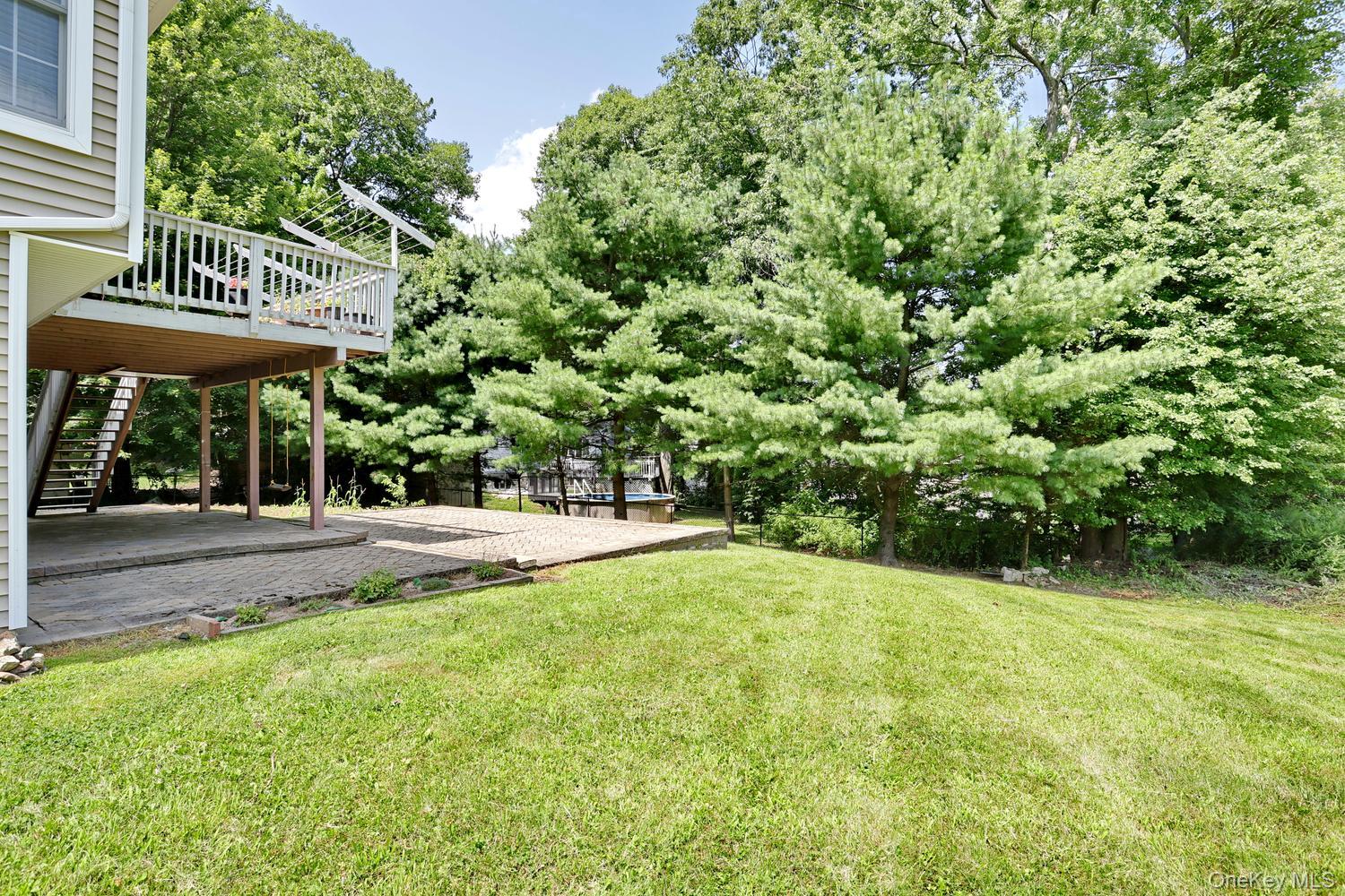 4 Woolf Road Property Photo 30