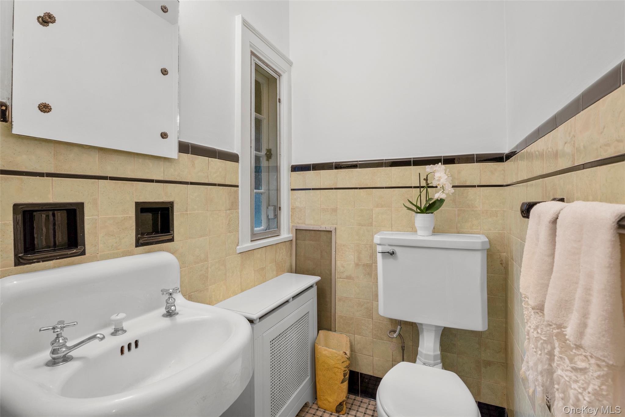 260 Overlook Road Property Photo 6