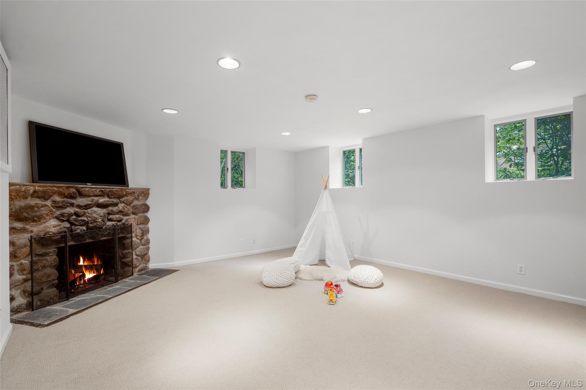 260 Overlook Road Property Photo 35