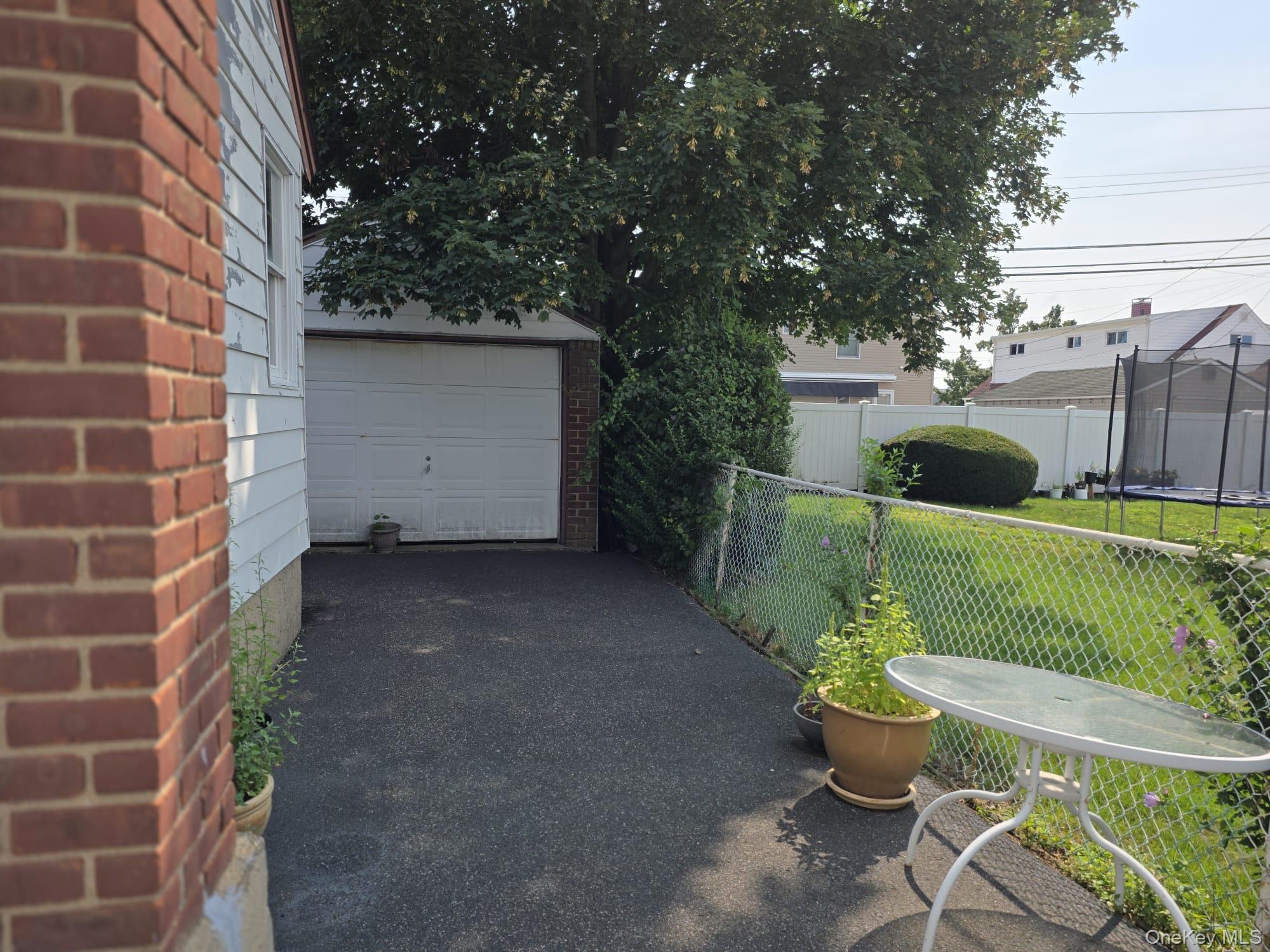 147 Miller Road Property Photo 16