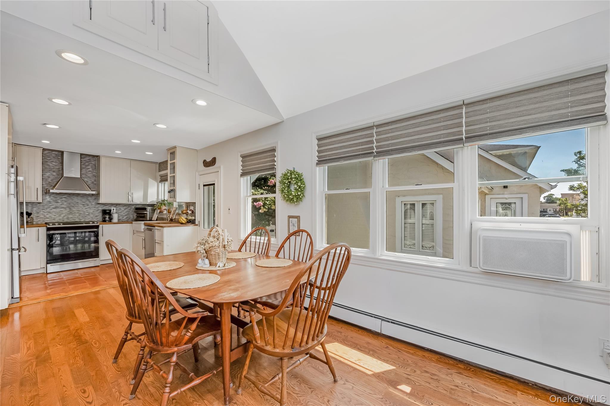 24 Harmon Street Property Photo 5