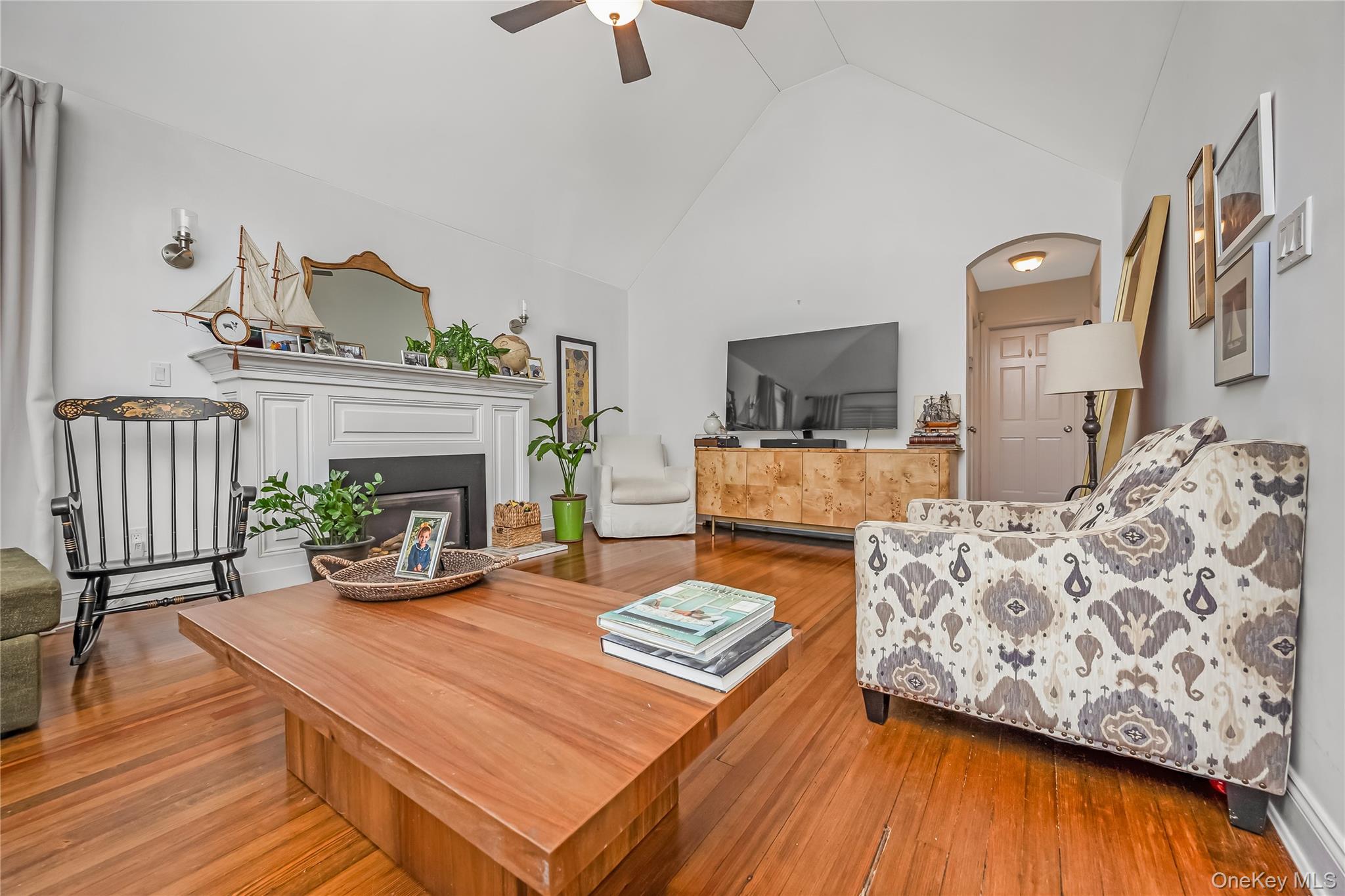 24 Harmon Street Property Photo 11