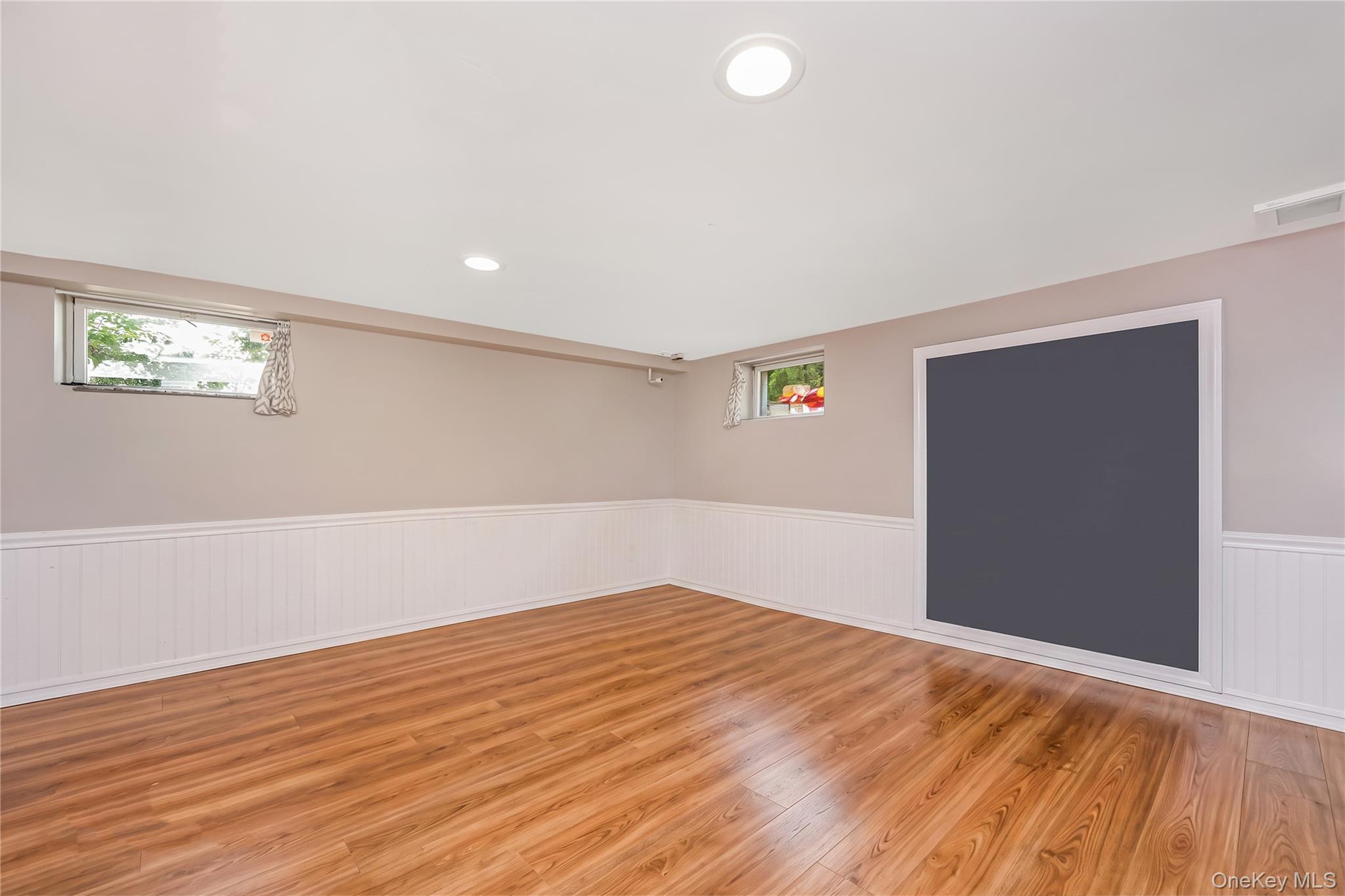 24 Harmon Street Property Photo 18
