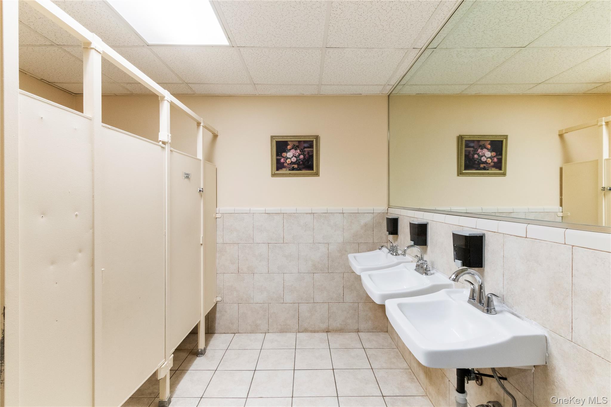 29 Glen Cove Avenue 212 Property Photo 7