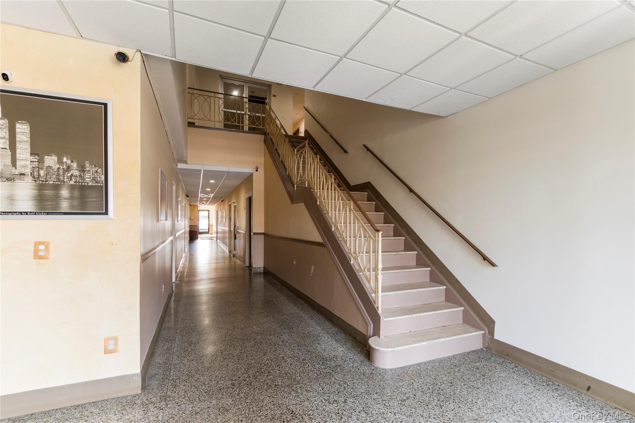 29 Glen Cove Avenue 212 Property Photo 9