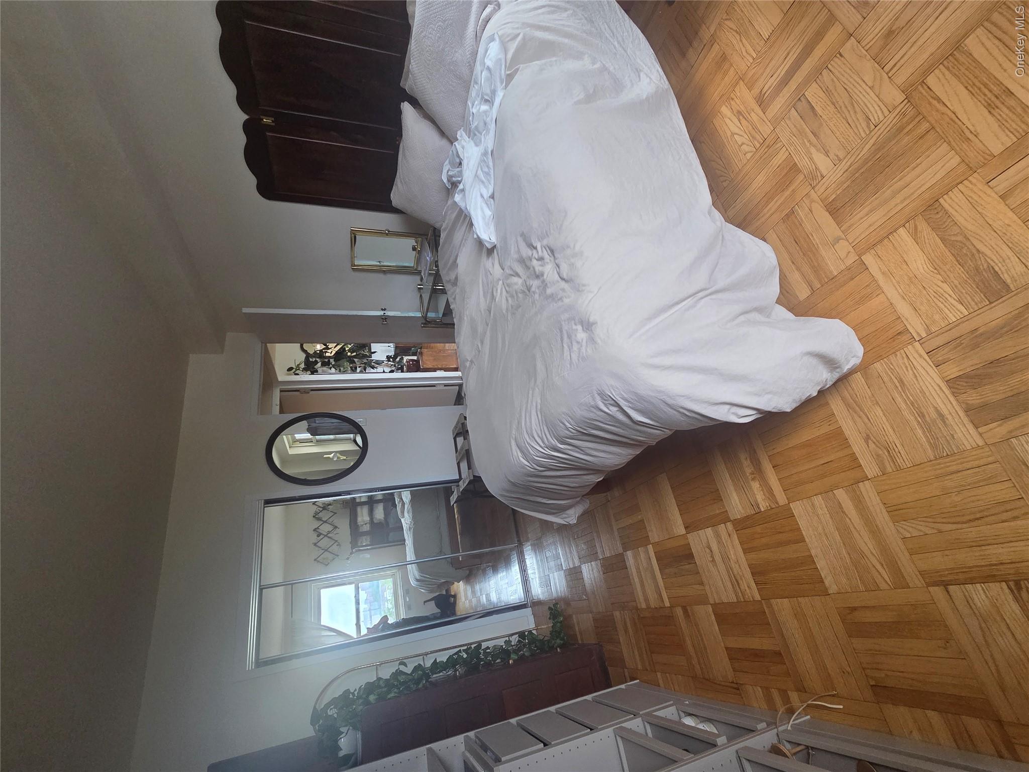 3 Fordham Hill Oval 7a Property Photo 20
