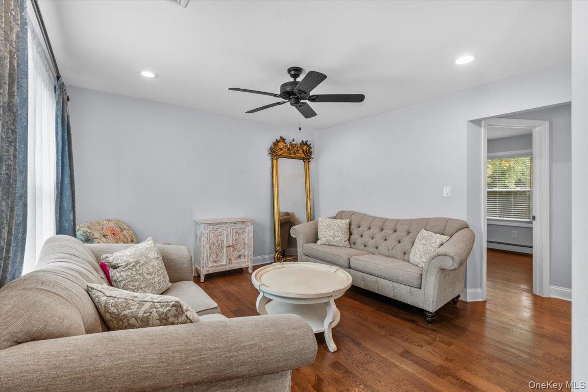 177 N Queens Avenue Property Photo 12