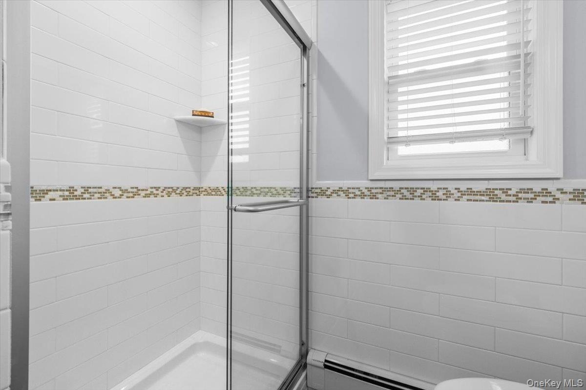 177 N Queens Avenue Property Photo 16