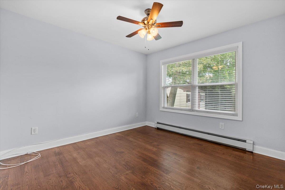 177 N Queens Avenue Property Photo 17