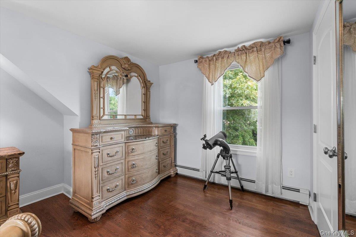 177 N Queens Avenue Property Photo 21