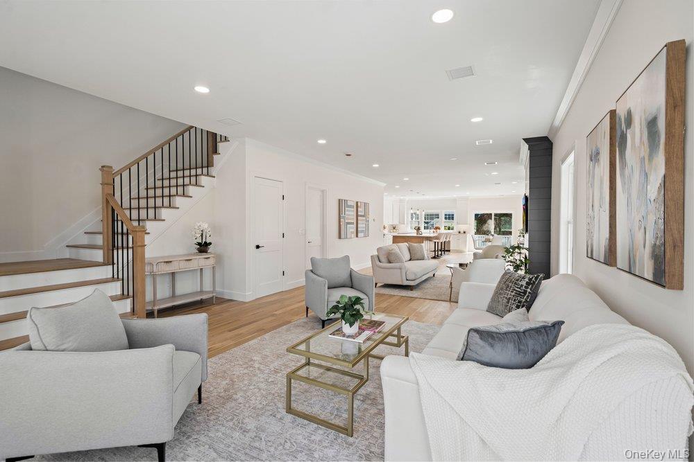 101 Brown Street Property Photo 4