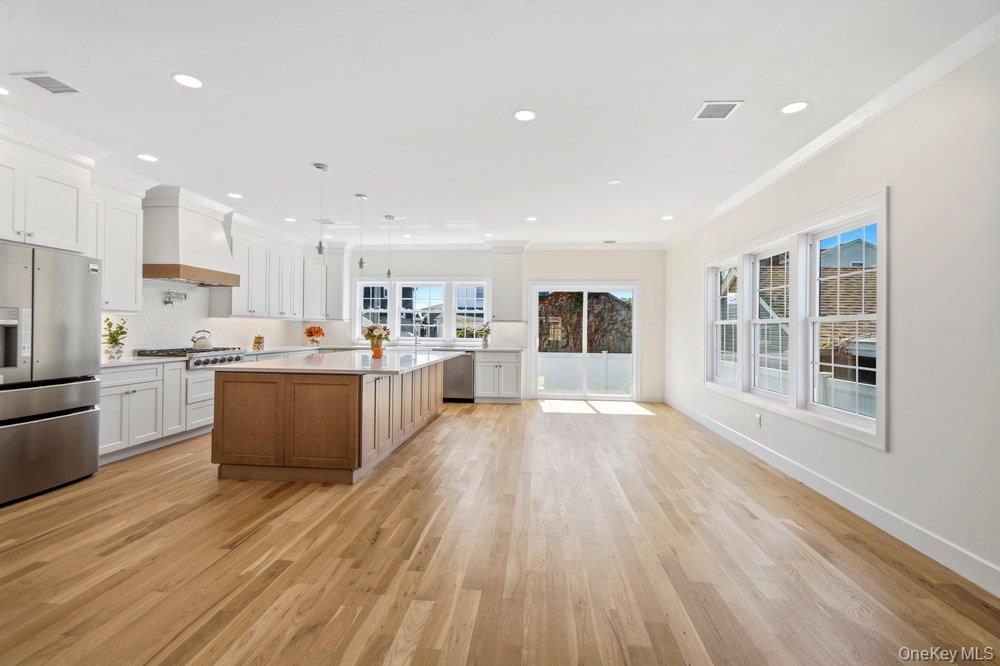 101 Brown Street Property Photo 26