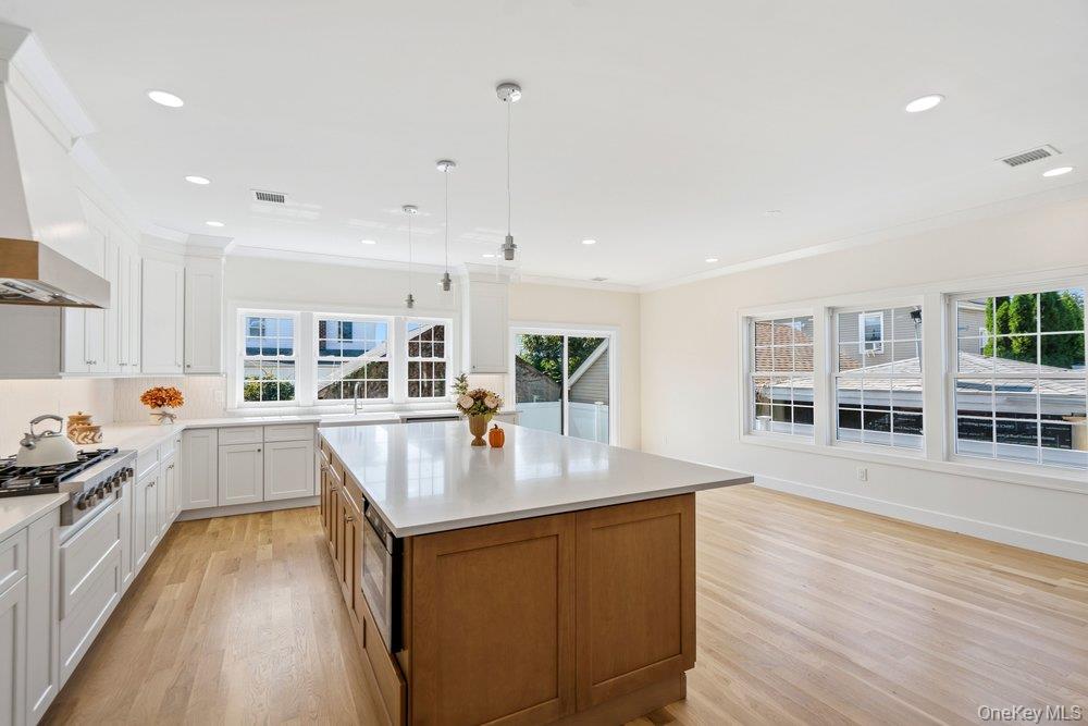 101 Brown Street Property Photo 29