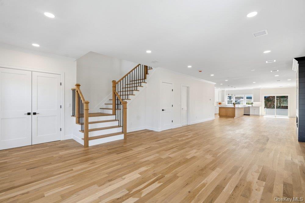 101 Brown Street Property Photo 33