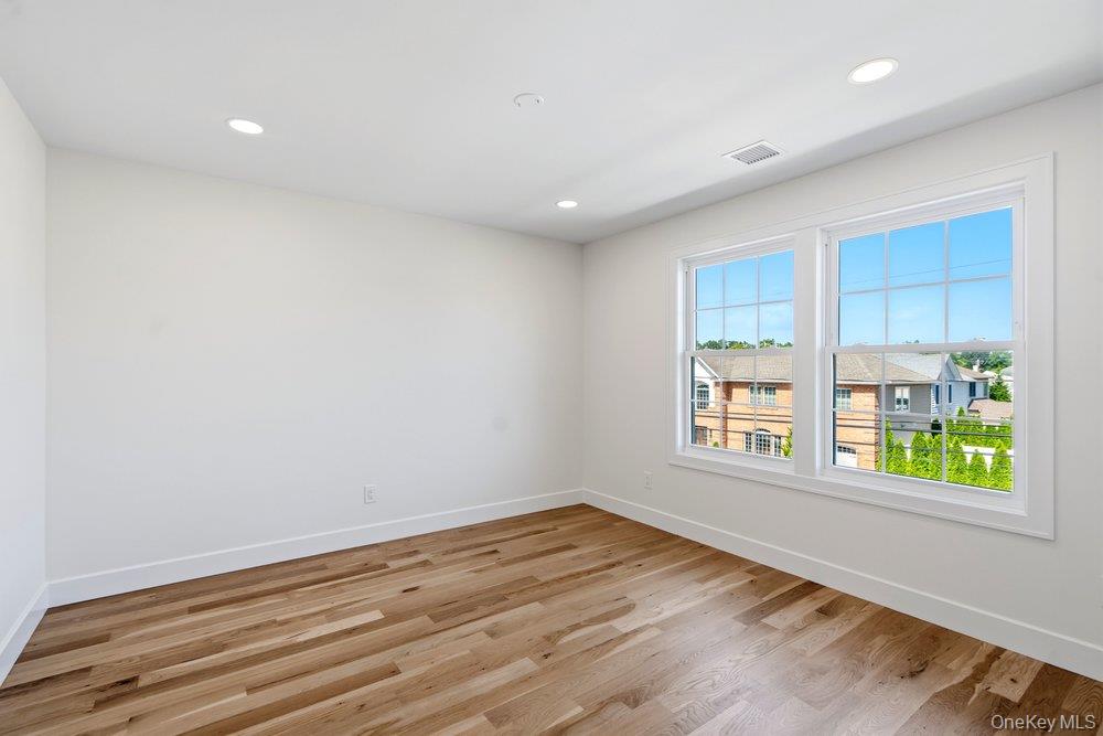 101 Brown Street Property Photo 39