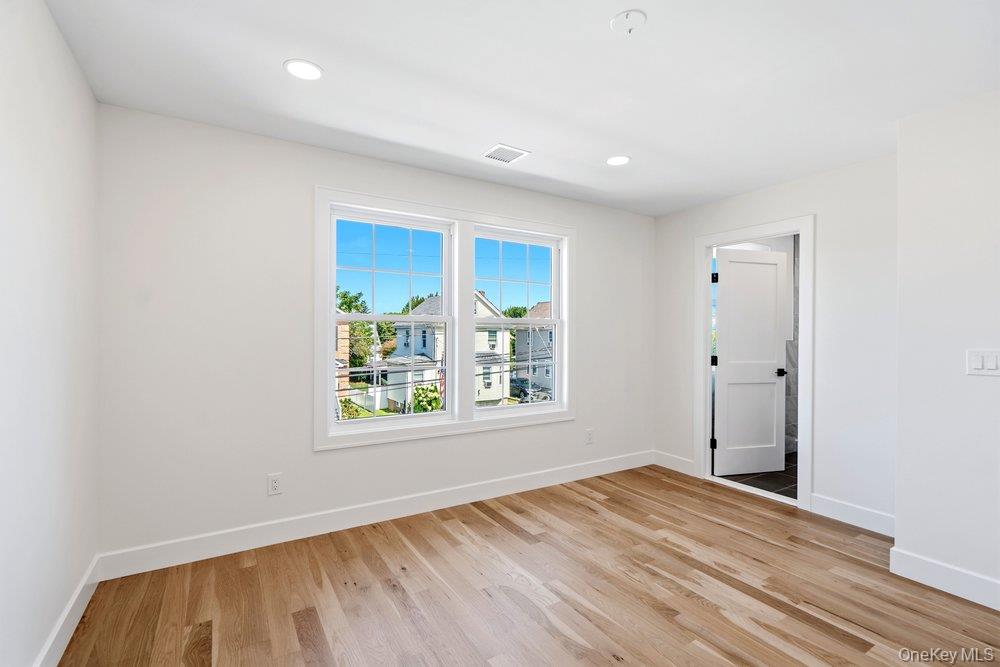 101 Brown Street Property Photo 40