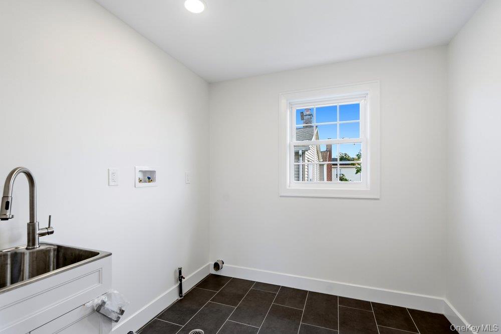 101 Brown Street Property Photo 48