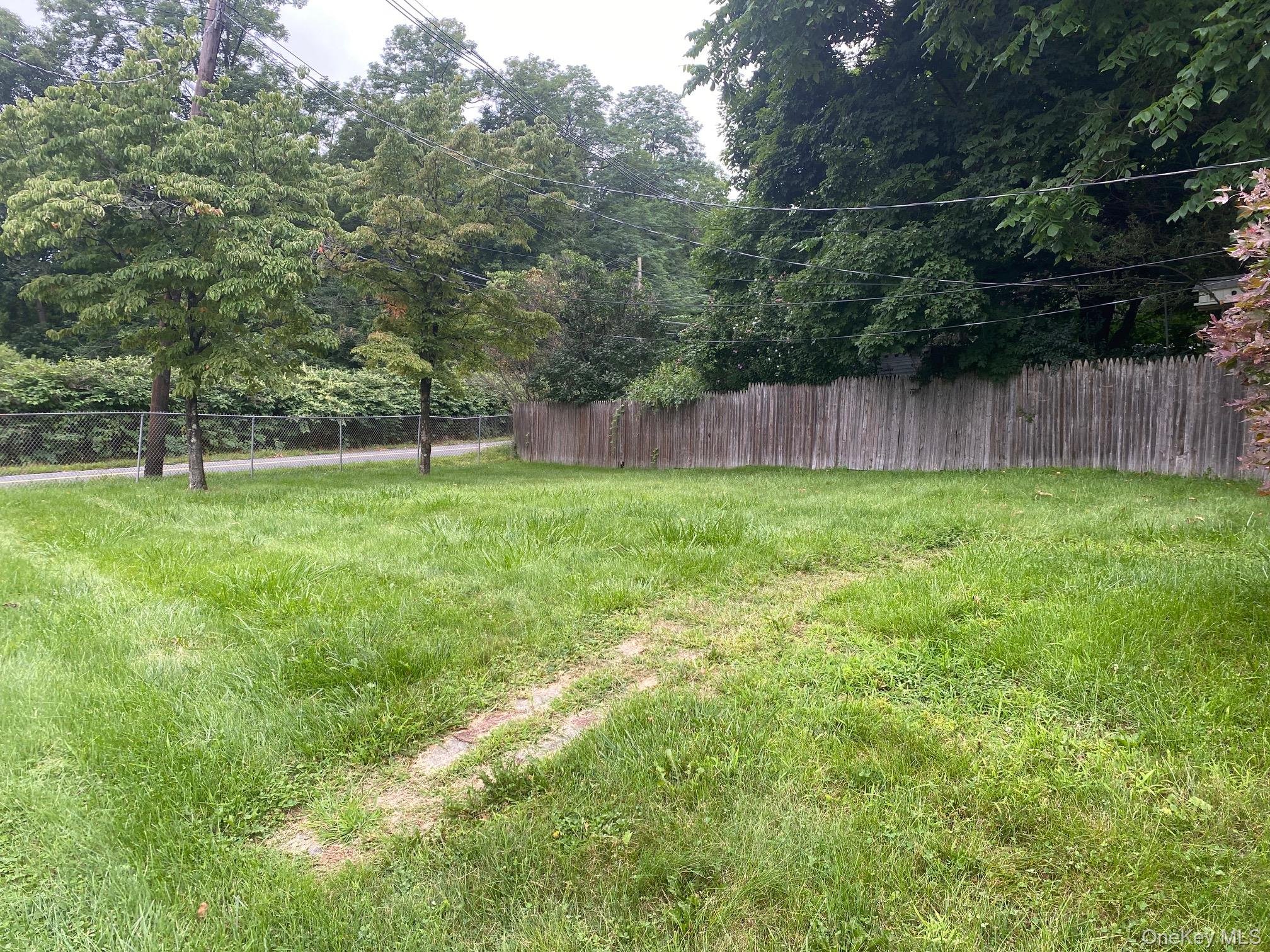 421 Call Hollow Road Property Photo 2