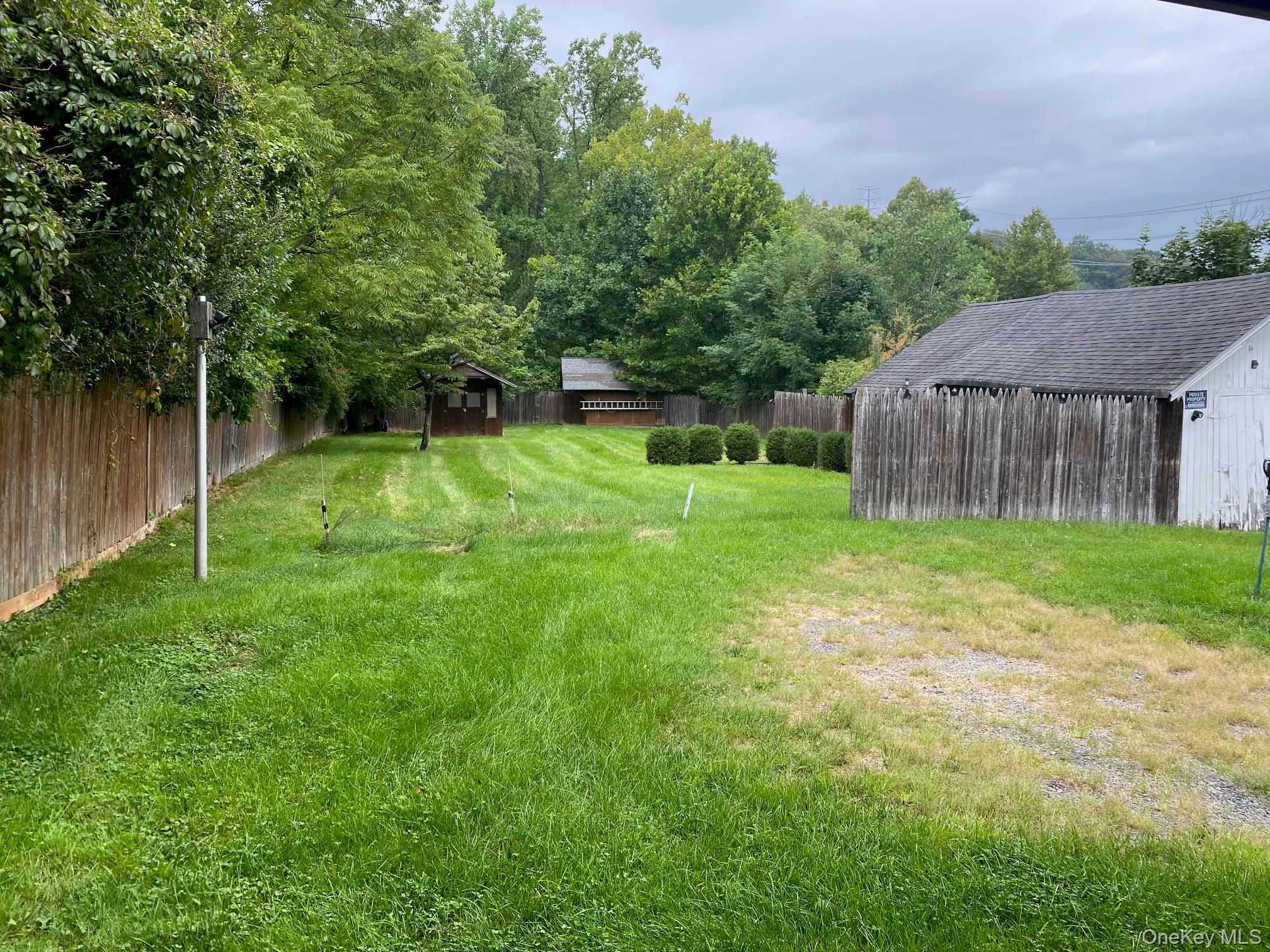 421 Call Hollow Road Property Photo 8