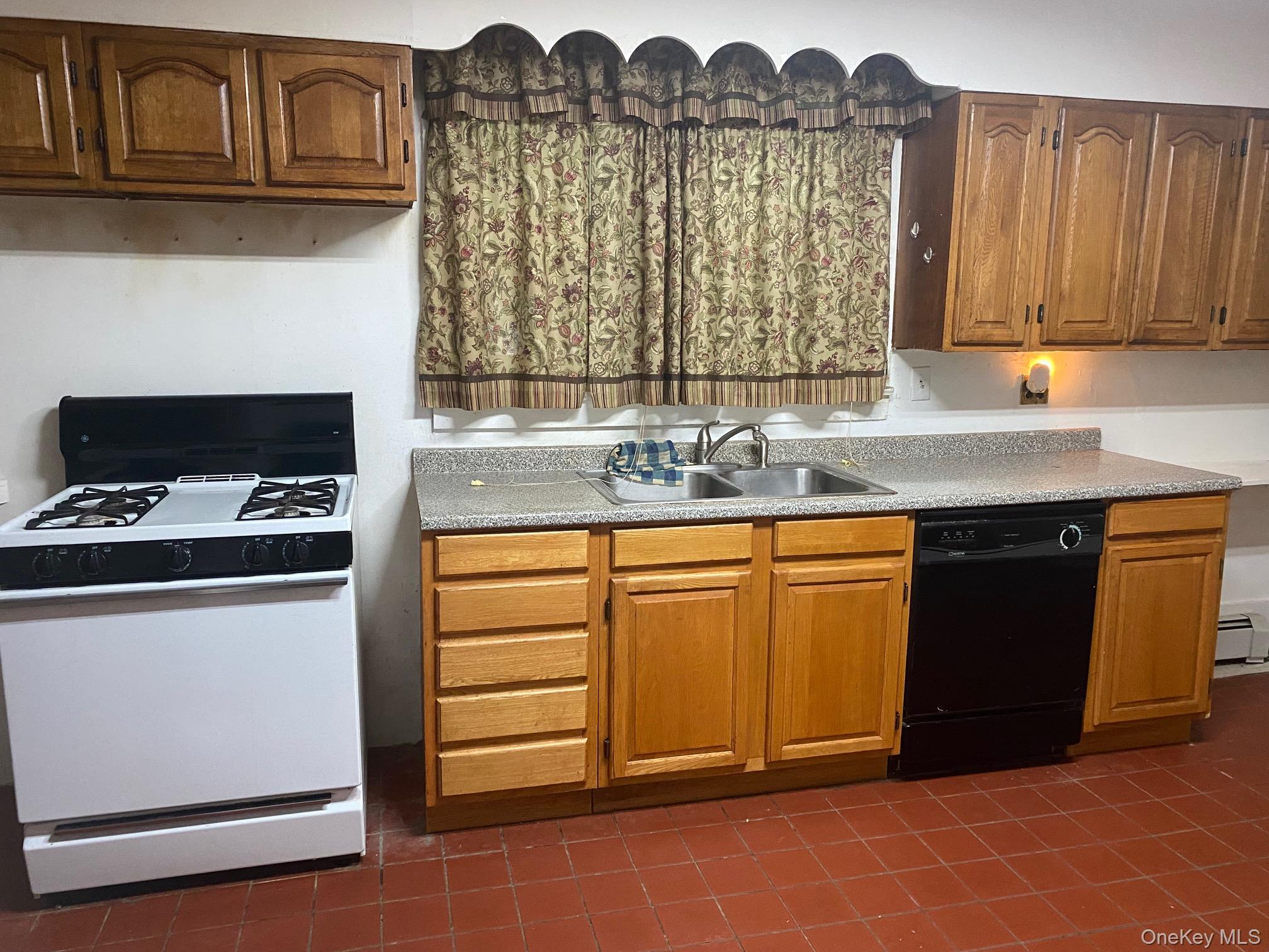 421 Call Hollow Road Property Photo 11
