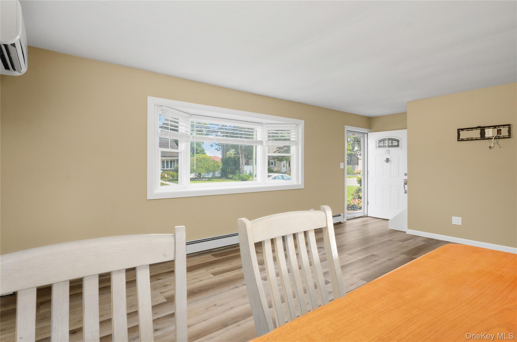 78 Osceola Avenue Property Photo 8