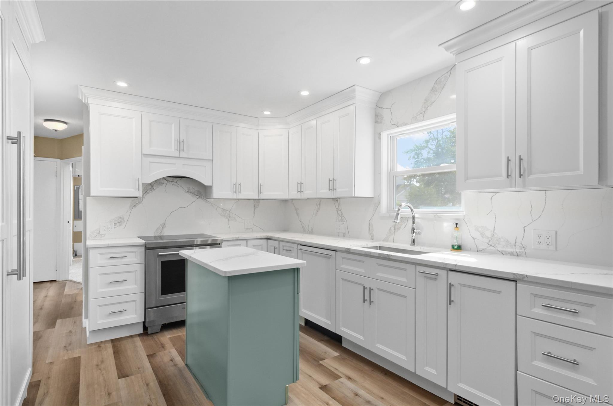78 Osceola Avenue Property Photo 11