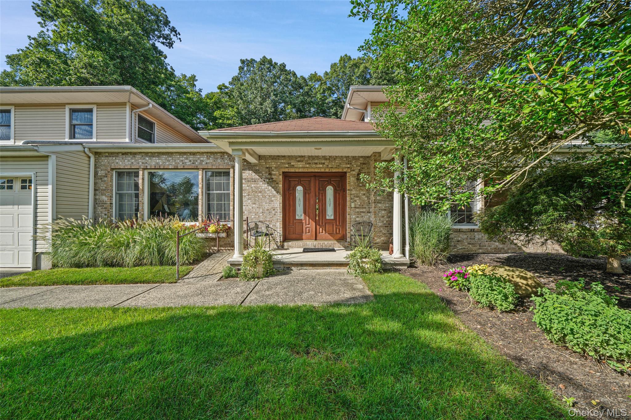 6 Orchard Hill Drive Property Photo 1